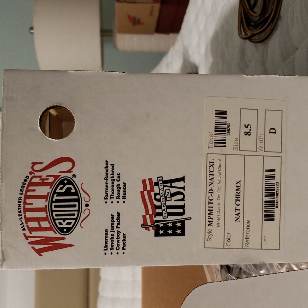 New In Box Brown Mens 8.5D White's Boots - Picture 2 of 12